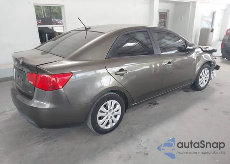 2010 Kia Forte Ex из США, поврежденный, VIN KNAFU4A21A5080335